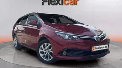 Rojo Usado 2017 Toyota Auris Active Familiar | 11.290 € (Buen precio)
