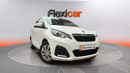 Usado Peugeot 108 Active 72 CV (52 kW) 2019 Blanco Utilitario