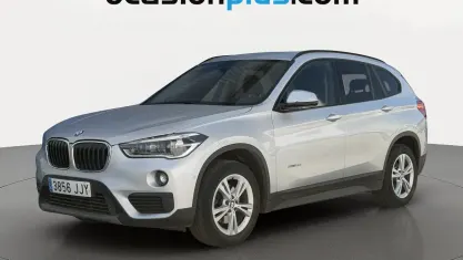 Usado BMW X1 150 CV (110 kW) 2015 Gris plata SUV