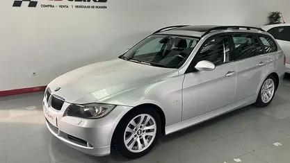 Usado BMW 320 163 CV (119 kW) 2006 Gris / plata Familiar