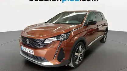 Usado Peugeot 5008 Allure 130 CV (95 kW) 2023 SUV