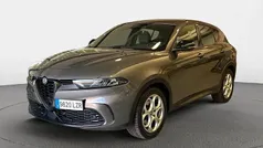 Gris Usado 2022 Alfa Romeo Tonale Sprint SUV | 22.773 € (Precio justo)