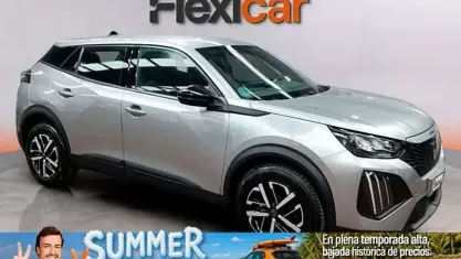 Usado Peugeot 2008 Active 101 CV (74 kW) 2023 Gris SUV