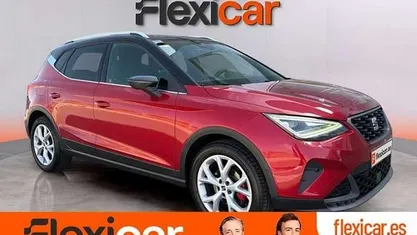 Usado Seat Arona FR 150 HP (110 kW) 2023 Vermelho SUV