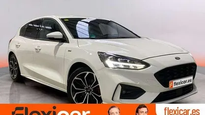 Usado Ford Focus ST-Line 125 CV (91 kW) 2020 Blanco Utilitario