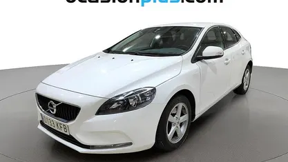 Usado 2017 Volvo V40 Kinetic Utilitario | 15.278 € (Precio justo)