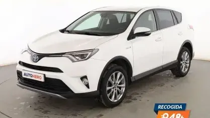 Usado Toyota RAV4 Hybrid Advance 197 CV (144 kW) 2018 Blanco SUV