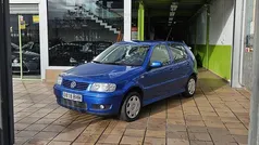 Azul Usado 2001 VW Polo Trendline Utilitario | 3990 € (Precio justo)