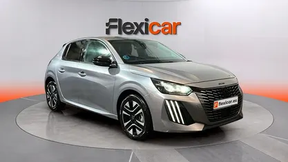 Usado Peugeot 208 Allure 110 CV (80 kW) 2025 Utilitario