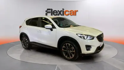 Usado Mazda CX-5 Luxury 150 CV (110 kW) 2015 Blanco SUV
