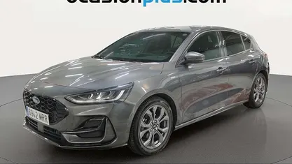 Usado Ford Focus ST-Line 155 CV (114 kW) 2024 Gris Utilitario