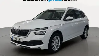 Usado Skoda Kamiq Ambition 110 CV (80 kW) 2021 Blanco SUV