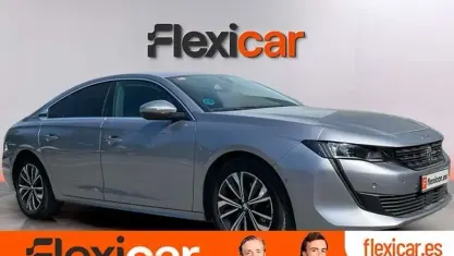 Usado Peugeot 508 Allure 131 CV (96 kW) 2021 Gris Berlina