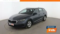 Usado 2021 Skoda Octavia Ambition Familiar | 17.299 € (Precio justo)