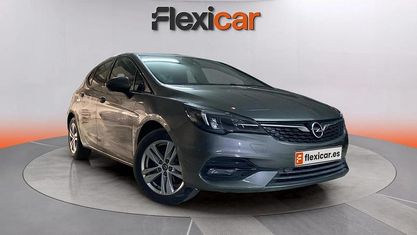 Usado Opel Astra 110 CV (80 kW) 2020 Gris Berlina