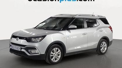 Usado SsangYong XLV Limited 116 CV (85 kW) 2017 Gris SUV