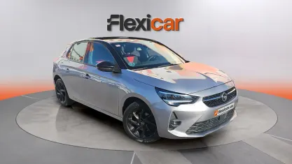 Usado Opel Corsa GS Line 101 CV (74 kW) 2021 Gris Utilitario