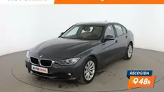 Gris / plata Usado 2013 BMW 318 Comfort Edition Berlina | 13.399 € (Precio justo)