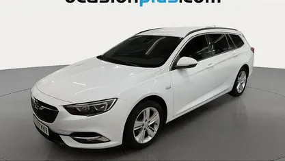 Blanco Usado 2018 Opel Insignia Selective Familiar | 12.255 € (Precio justo)