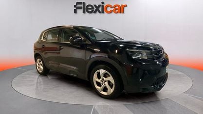 Käytetty Citroën C5 Aircross Feel 131 HP (96 kW) 2023 Musta Katumaasturi