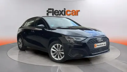 Usado Audi A3 Premium 116 CV (85 kW) 2021 Gris Berlina
