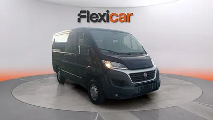 Usado Fiat Ducato 150 CV (110 kW) 2018 Azul Van