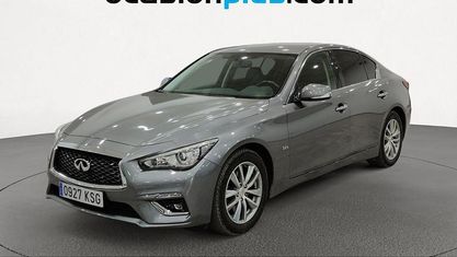 Usado Infiniti Q50 Premium 170 HP (125 kW) 2018 Cinzento Sedan