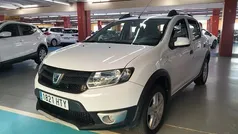 Blanco Usado 2014 Dacia Sandero Stepway Utilitario | 6990 € (Precio justo)