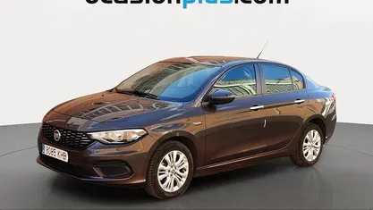 Usado Fiat Tipo Easy 95 CV (69 kW) 2018 Berlina