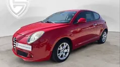 Rojo Usado 2008 Alfa Romeo MiTo Utilitario | 6490 € (Caro)