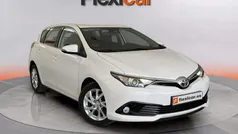 Blanco Usado 2018 Toyota Auris Active Berlina | 11.090 € (Buen precio)
