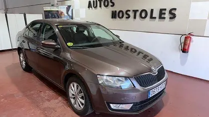 Usado Skoda Octavia Elegance 105 CV (77 kW) 2013