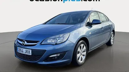 Azul Usado 2015 Opel Astra Elegance Berlina | 7900 € (Precio justo)