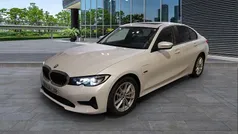 Blanco Usado 2022 BMW 330e Comfort Edition Berlina | 33.100 € (Precio justo)