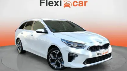 Käytetty Kia Ceed 136 HP (100 kW) 2021 Valkoinen Viistoperä