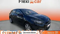 Negro Usado 2022 Kia Ceed | 18.890 € (Precio justo)