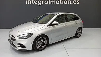 Usado Mercedes B180 116 CV (85 kW) 2019 Otros Monovolumen