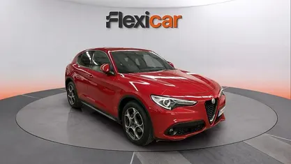 Usado Alfa Romeo Stelvio Sprint 160 CV (117 kW) 2022 Rojo SUV