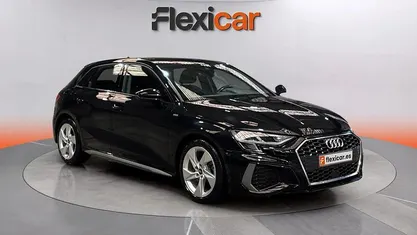 Usado Audi A3 Premium 110 CV (80 kW) 2021 Negro Berlina