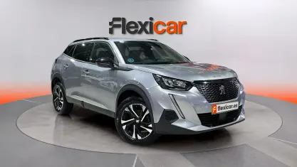 Usado Peugeot 2008 Allure 101 CV (74 kW) 2023 Gris SUV