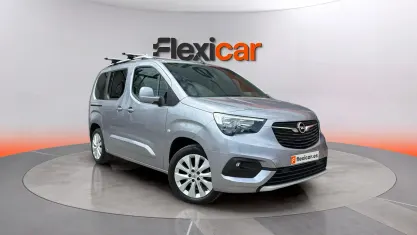 Usado Opel Combo Innovation 130 CV (95 kW) 2019 Gris Monovolumen