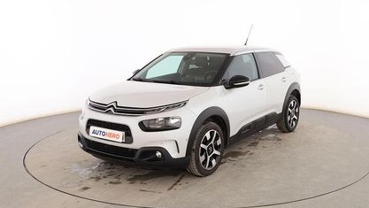 Używany Citroën C4 Shine 100 KM (73 kW) 2018 Biały SUV