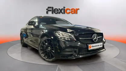 Usado Mercedes C200 184 CV (135 kW) 2022 Negro Coupe