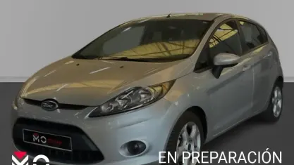 Usado Ford Fiesta Trend 90 CV (66 kW) 2009