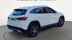 Blanco Usado 2023 Mercedes GLA200 SUV | 31.364 € (Super precio)