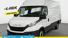 Usado 2022 Iveco Daily Berlina | 23.400 € (Precio justo)
