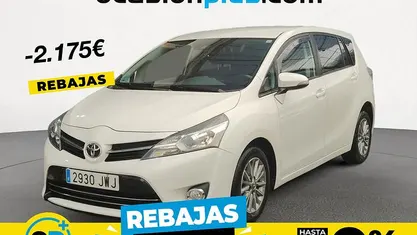 Blanco Usado 2017 Toyota Verso Business Edition Monovolumen | 14.075 € (Precio justo)