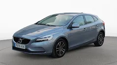 Usado 2019 Volvo V40 Momentum Familiar | 15.773 € (Buen precio)
