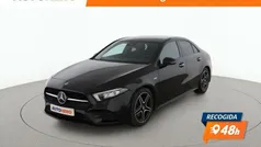 Negro Usado 2022 Mercedes A200 AMG line Berlina | 29.999 € (Buen precio)