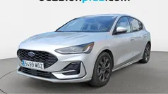 Gris plata Usado 2023 Ford Focus ST-Line Utilitario | 16.355 € (Buen precio)